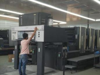 成都印刷包裝 從平面設(shè)計(jì)到精裝盒定制，一站式包裝解決方案